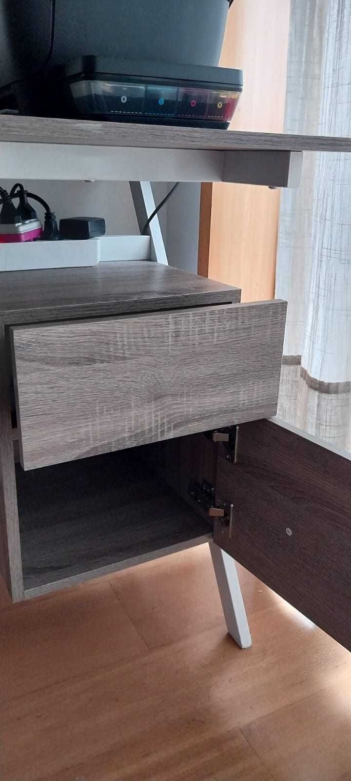 Secretária elegante 1,2m com gaveta e espaço para arrumos