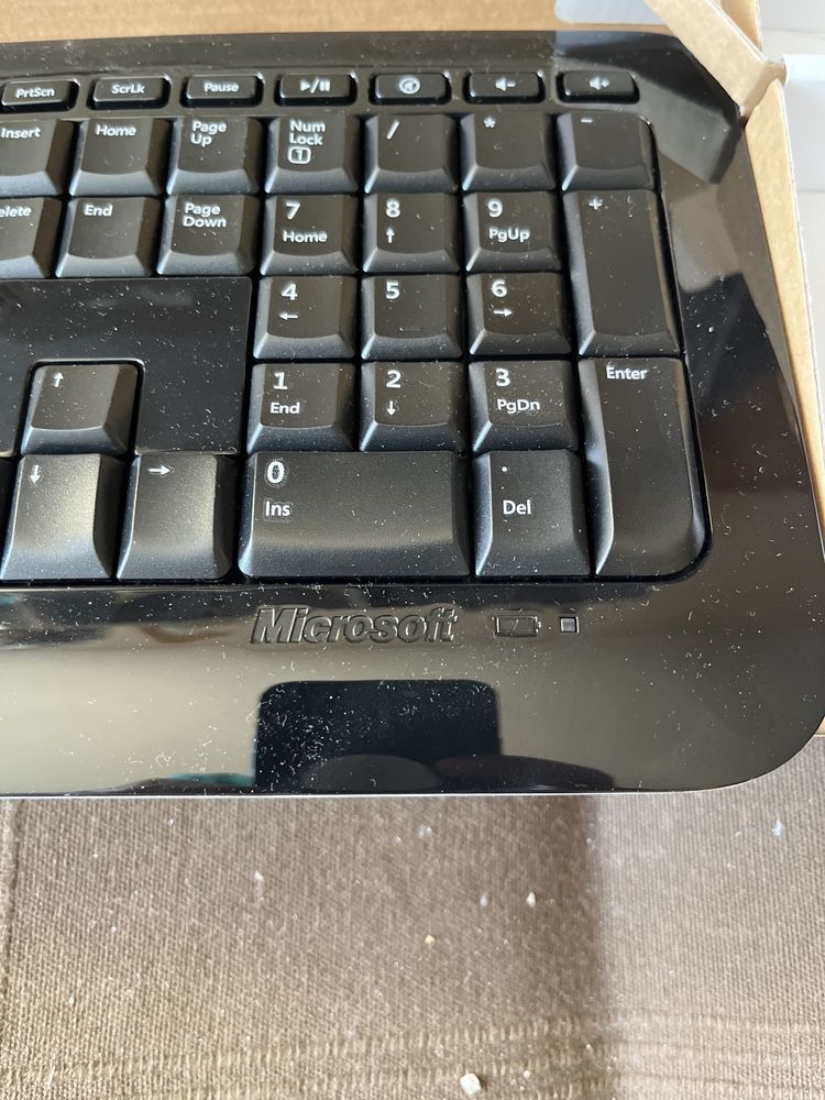 Klawiatura Microsoft wireless 800