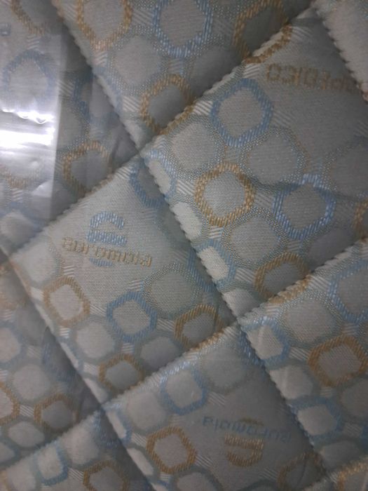 Colchão 1,95 x 0,95m usado