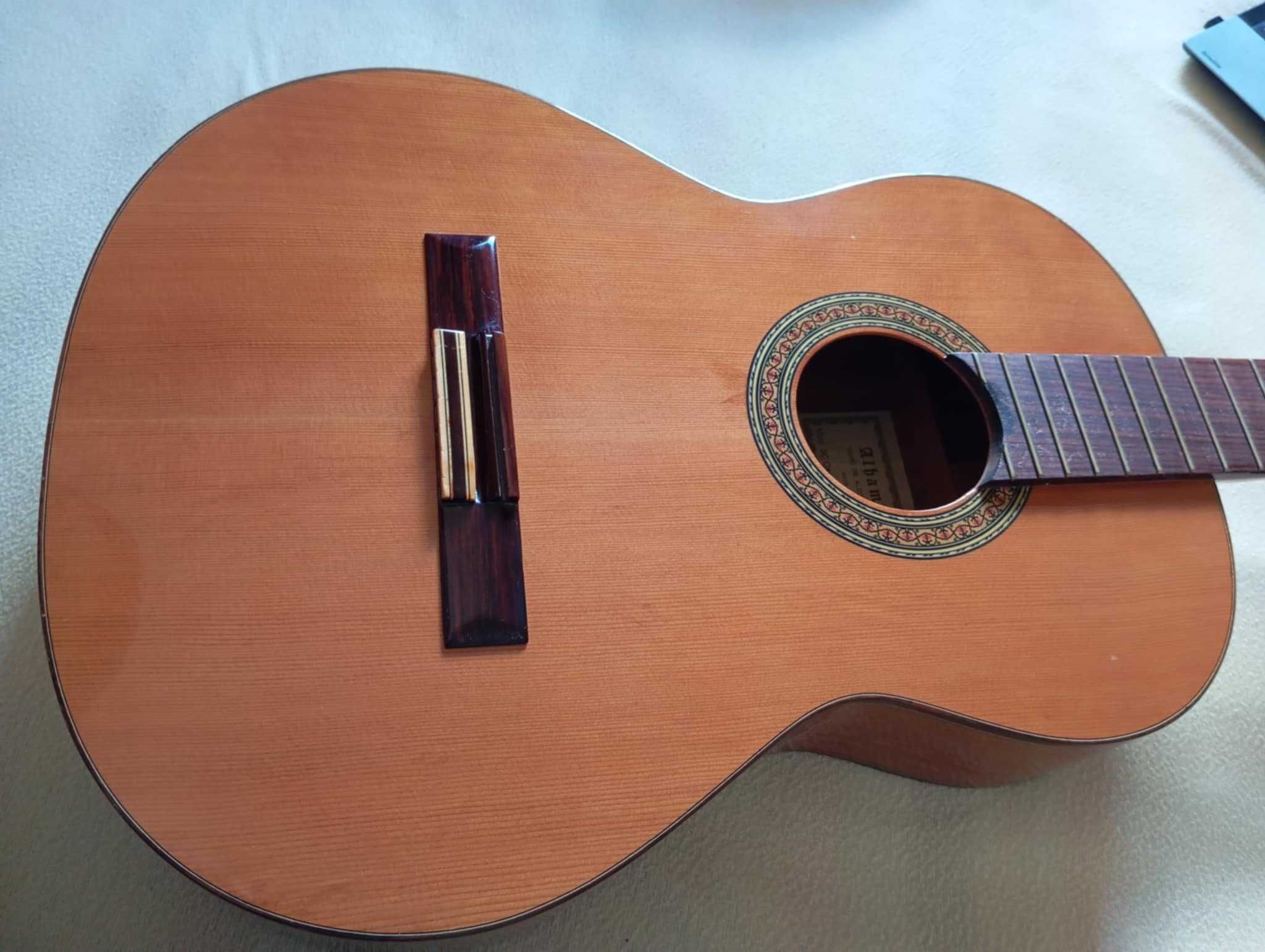 3c guitarra clássica Alhambra
