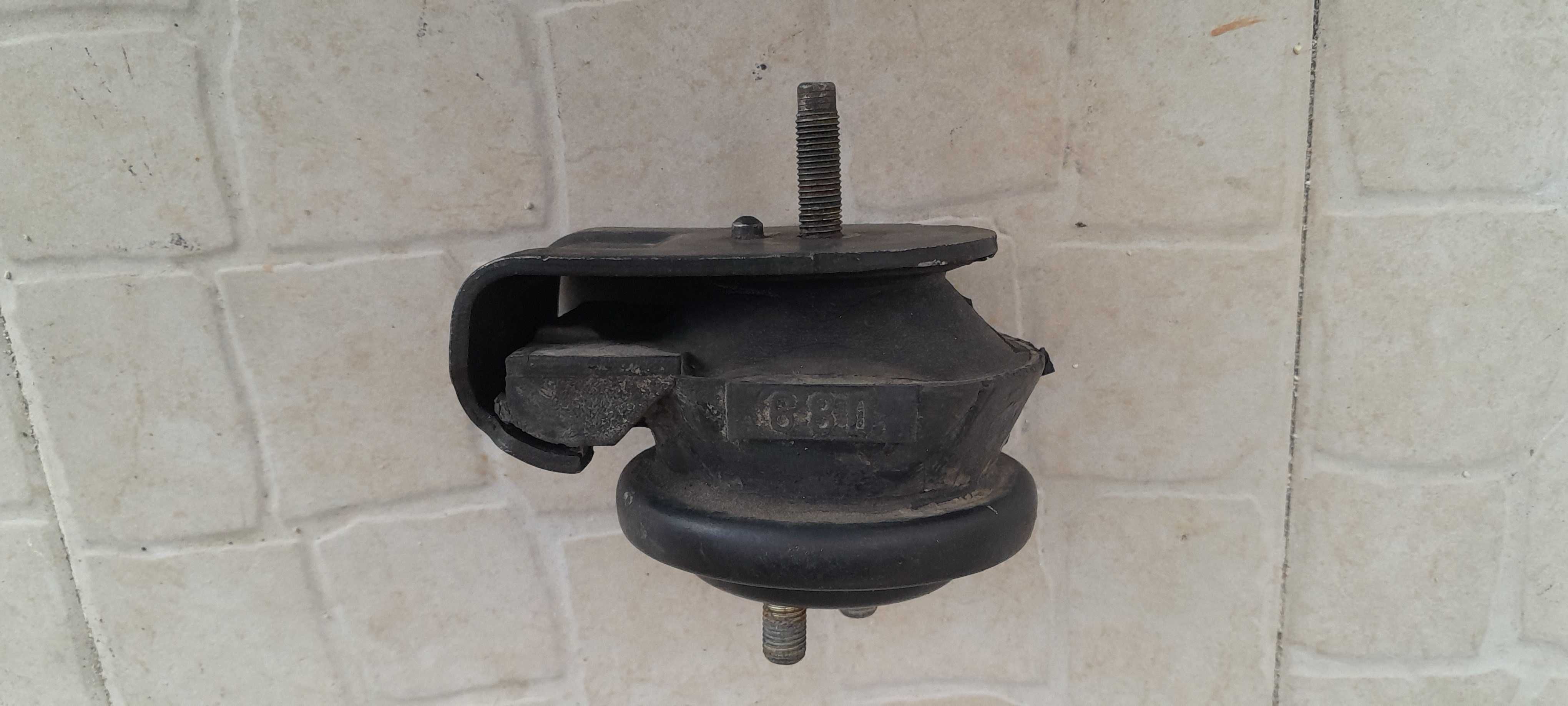 Vendo diverso material usado para Suzuki Vitara 1.9 Td JLX.