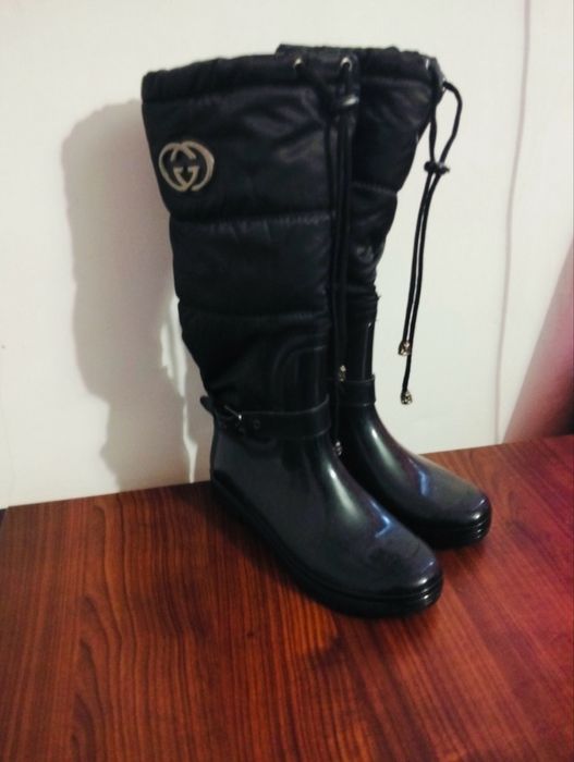 Продам чоботи на гриби