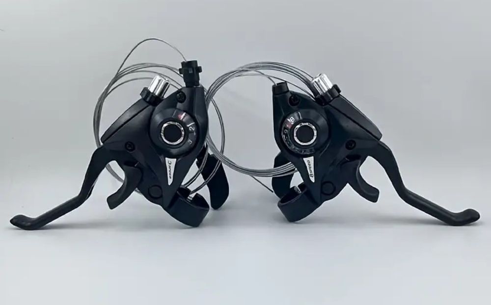 Manetki Shimano 3x7 (klamkomanetki, V-Brake)