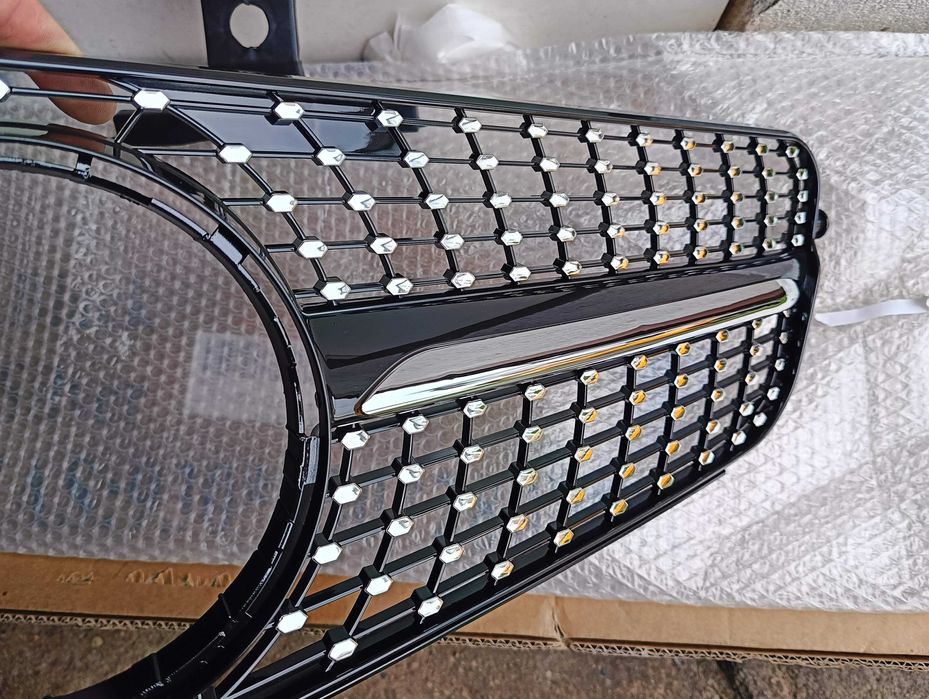 Grill Atrapa Przód Osłona chłodnicy Mercedes W204 Diamond Chrom Tuning