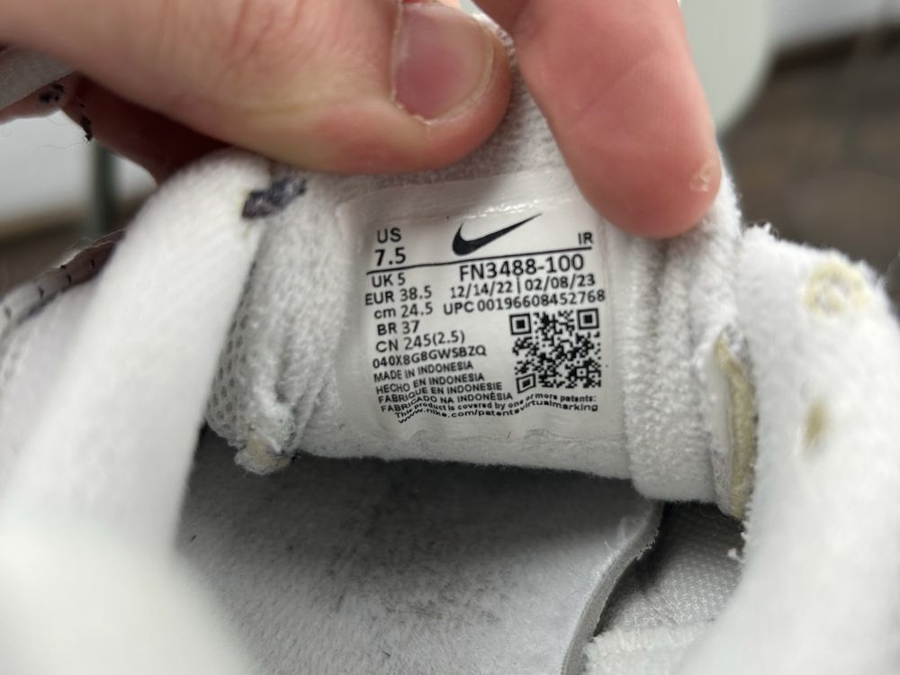 Оригінал! Кросівки Nike Air Max Plus 38.5 розмір 03045