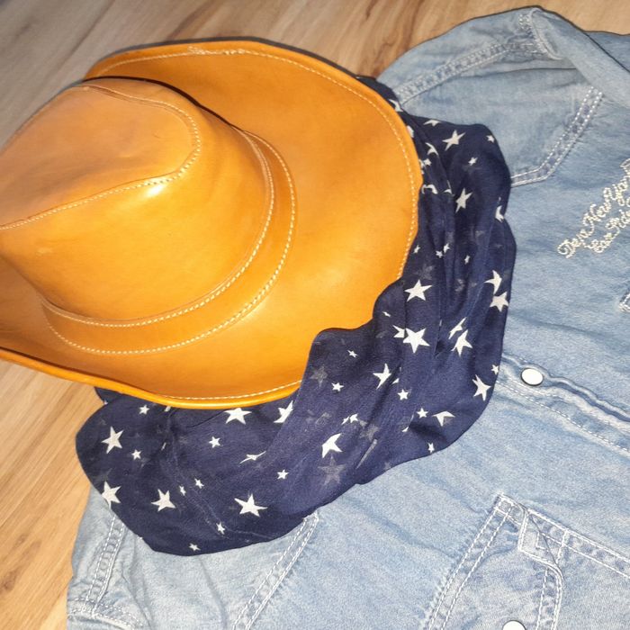 Kostium Rodeo S skórzany kapelusz apaszka