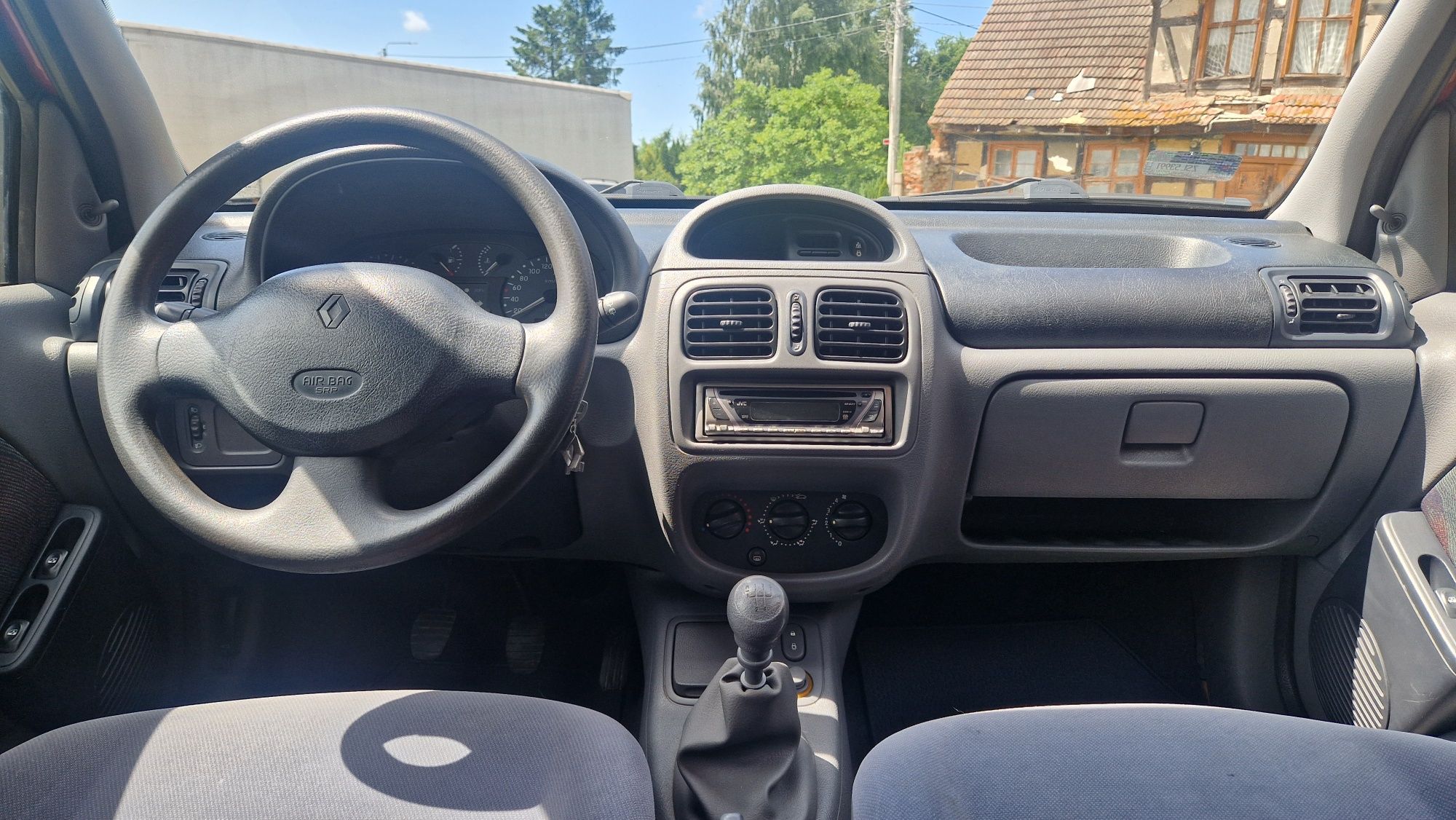 Clio 1.2 8v, 2000r, bardzo zadbane