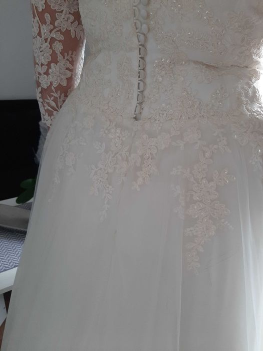 Suknia ślubna kolor śmietanka