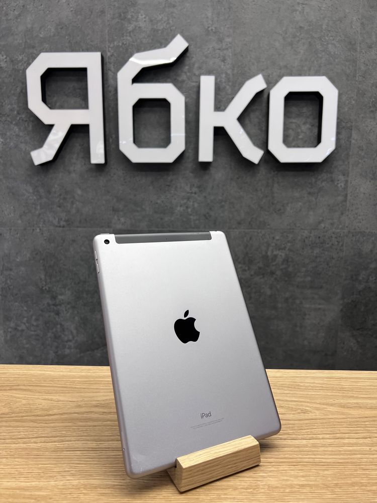 Вживаний iPad 2018 32 + LTE Space з гарнатією від Ябко