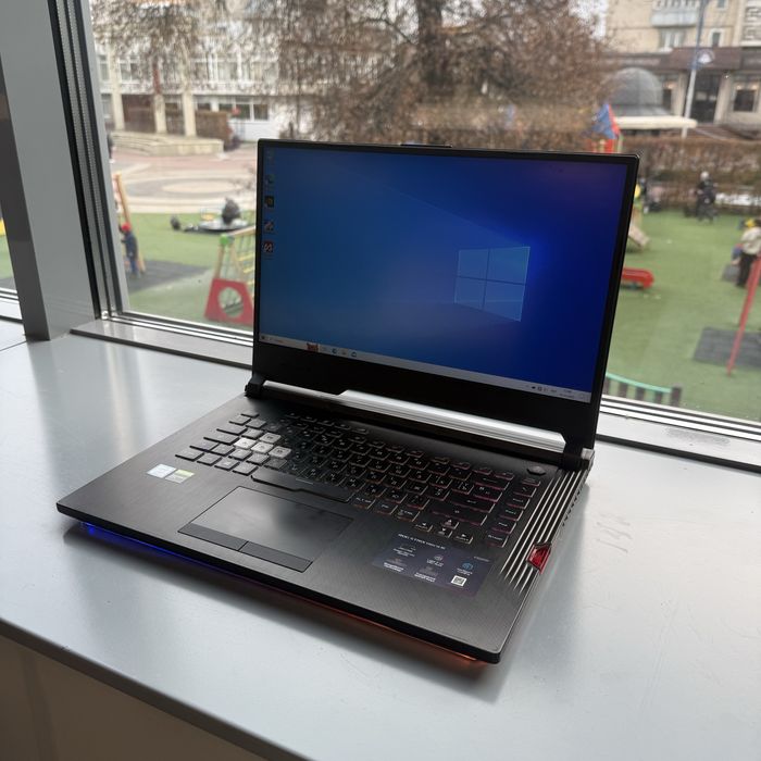 Ноутбук Asus Rog Strix