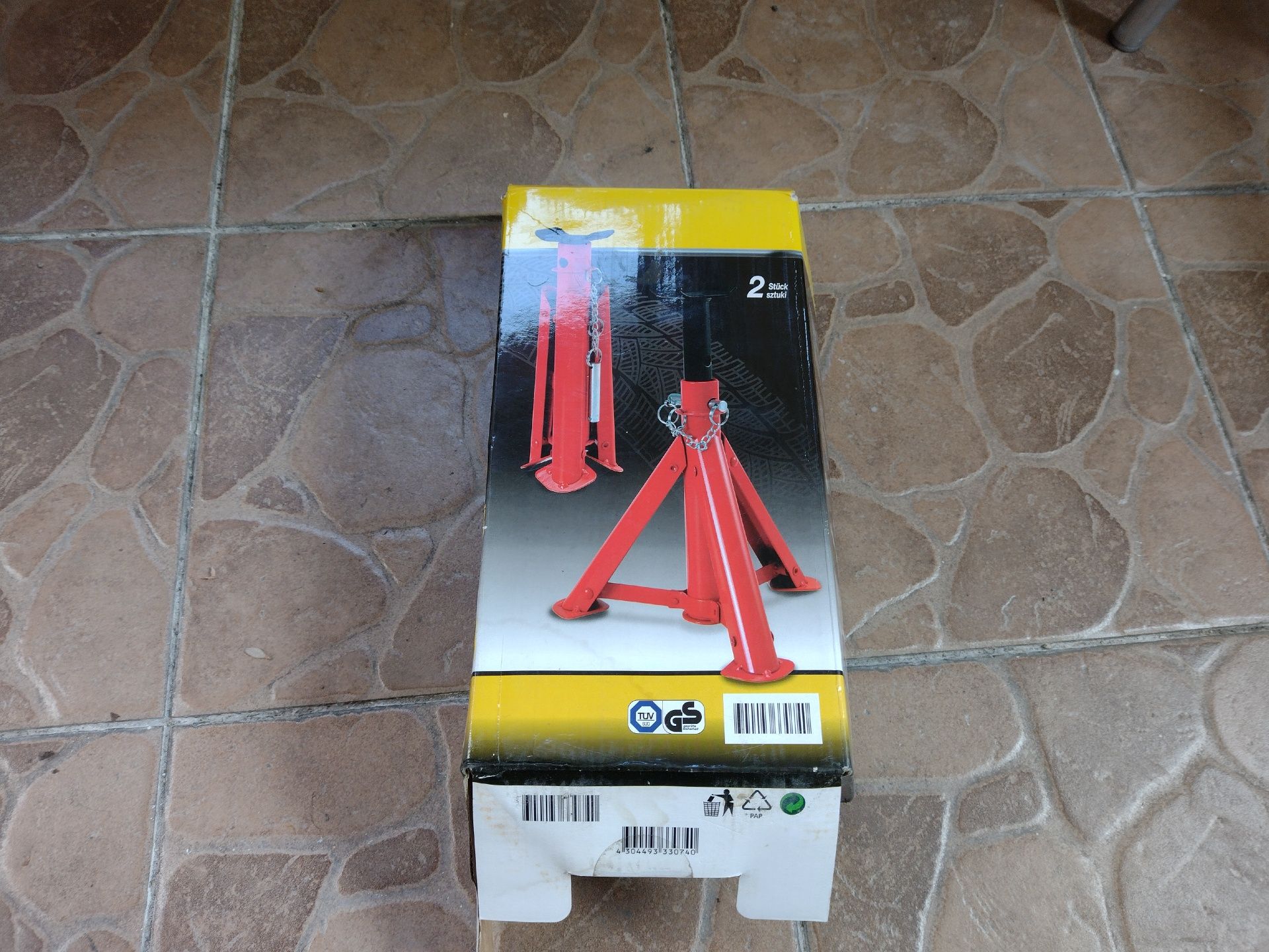 Stojaki podpórki pod samochód do 2 ton