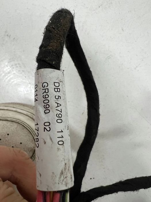 mercedes-benz c w205 2019 tył hak holowniczy komplet a2053105400 55r0