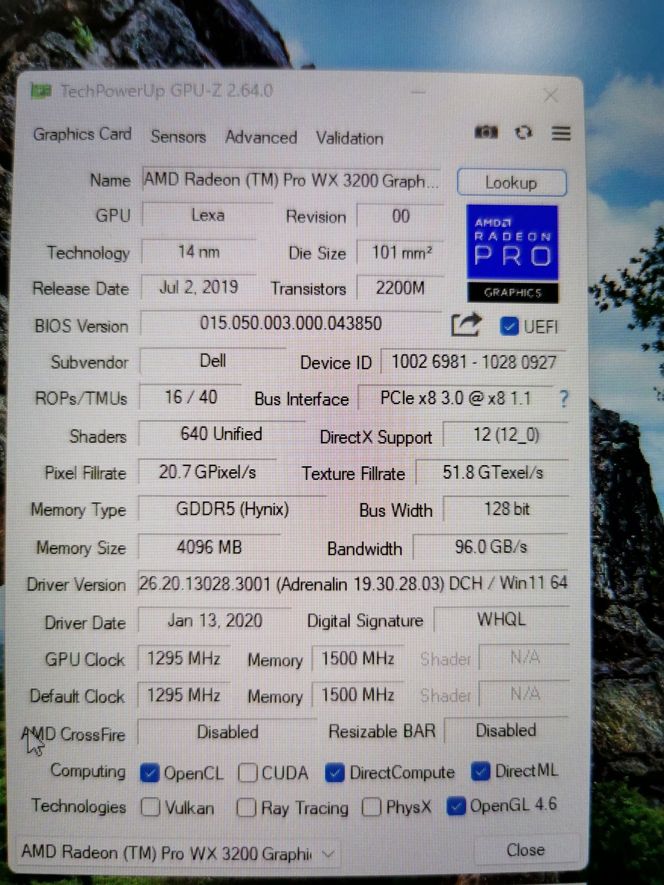 Dell precision 7740,Core I7 - 9750h, Ram 20gb, WX3200, SSD 512 gb