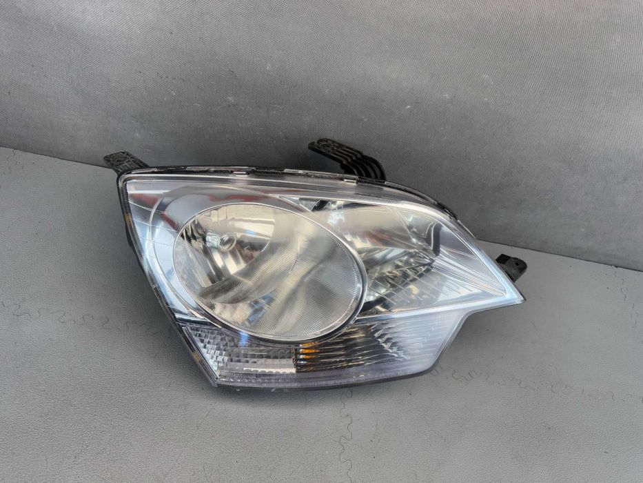 Opel Antara Lampa Przód Przednia Prawa Europa Kompletna Stan BDB