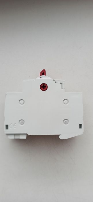 Трехпозиционный двухполюсный переключатель нагрузки JOYELEC  I-