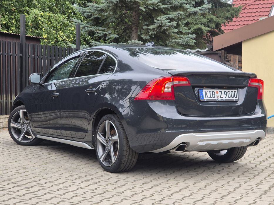 VOLVO S60 2.0D 163KM D4 2011r Xenon Alu18 Navi Klimatronik Bezwyp ASO