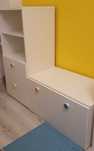 Regał i skrzynia Smastad Ikea dla dzieci