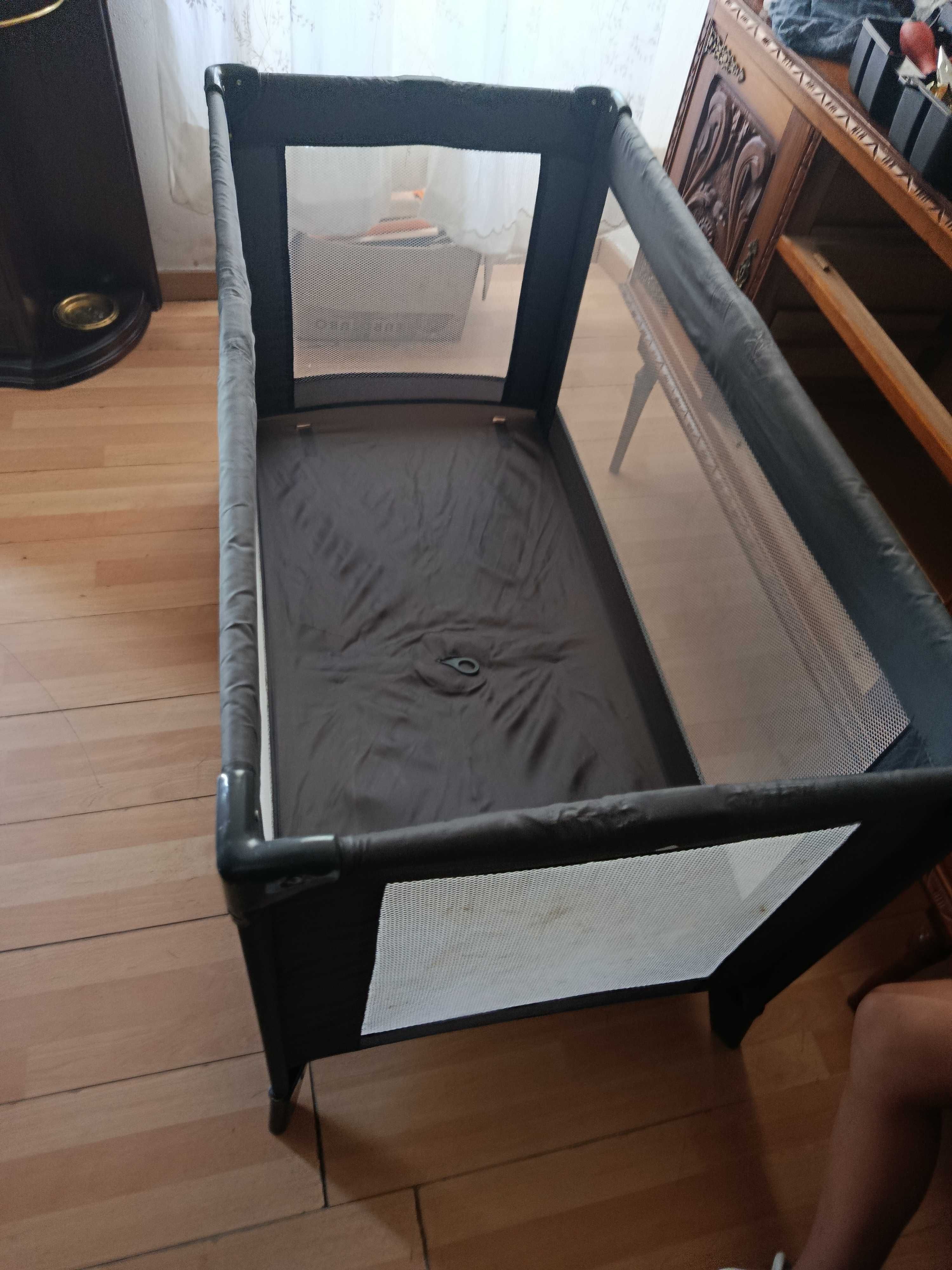 Vendo parque cama de viagem de bebe