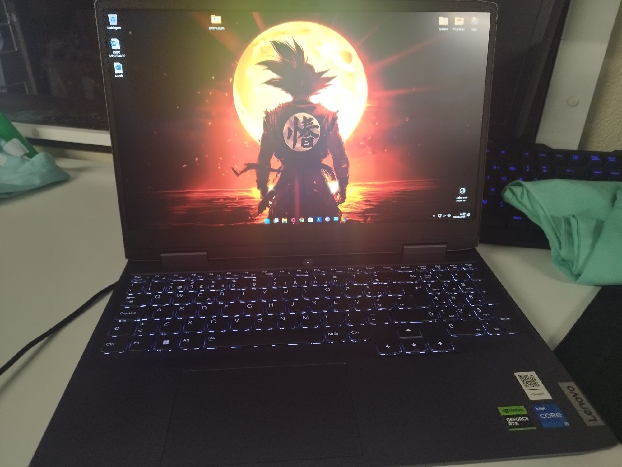 Vendo notebook gamer lenovo LOQ