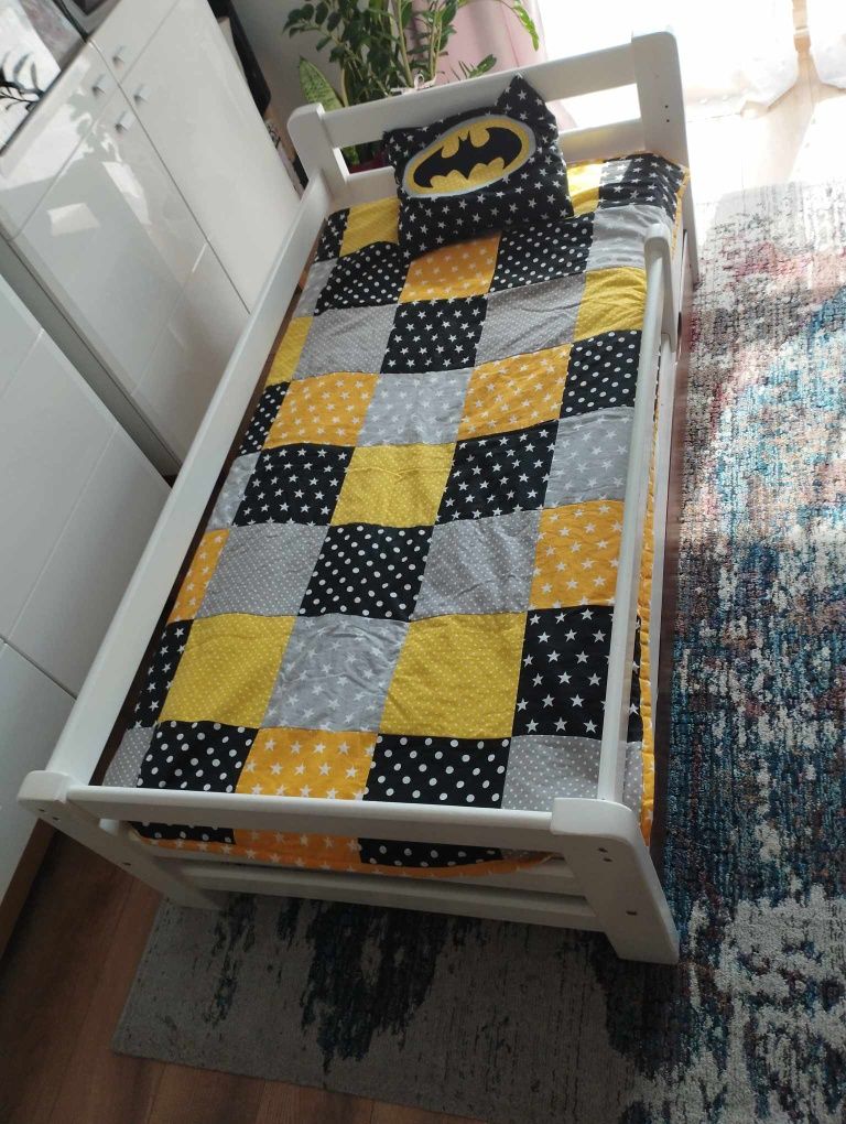 Drewniane łóżko dziecięce 90x160 + materac+stelaż+szuflada+narzutka