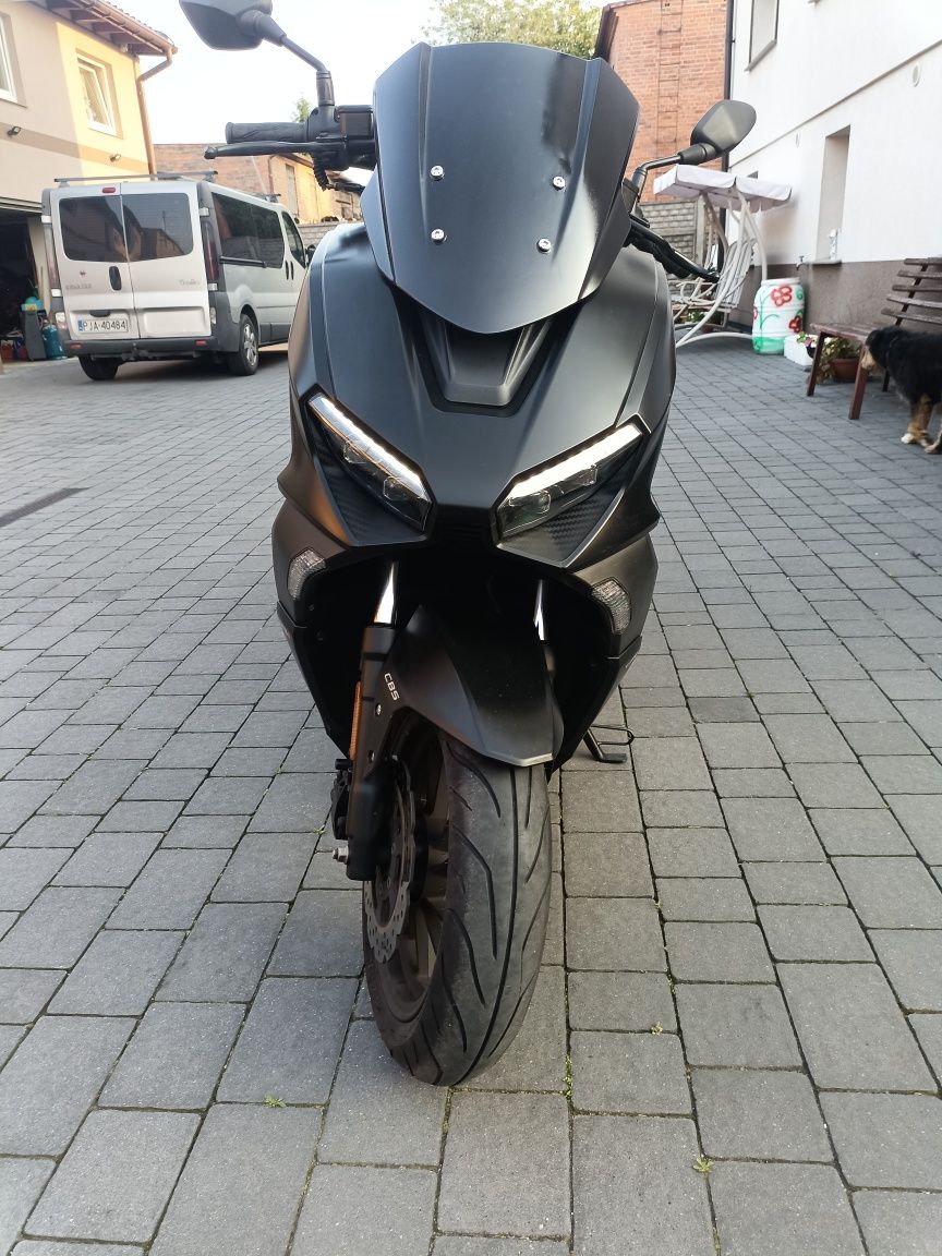 Longija Easy max  125  // rok 2022 //