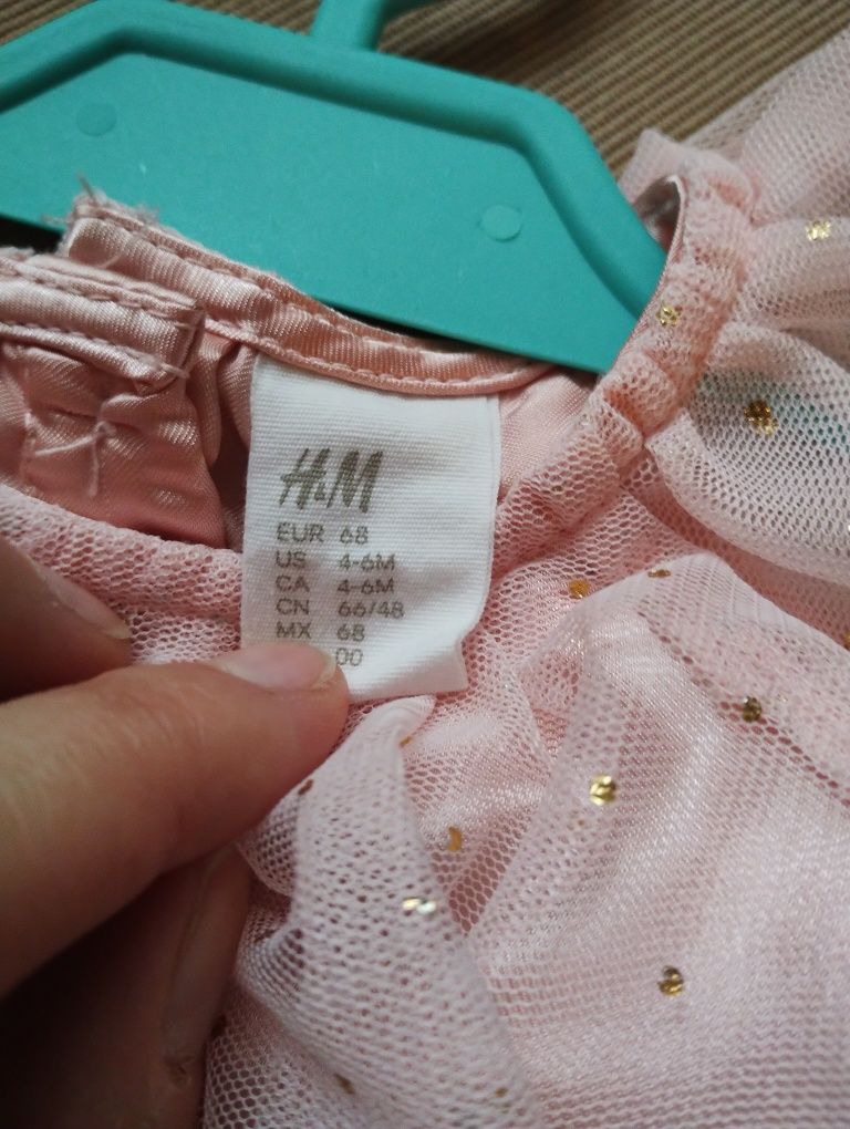 Śliczna sukienka dziewczęca r 68 H&M