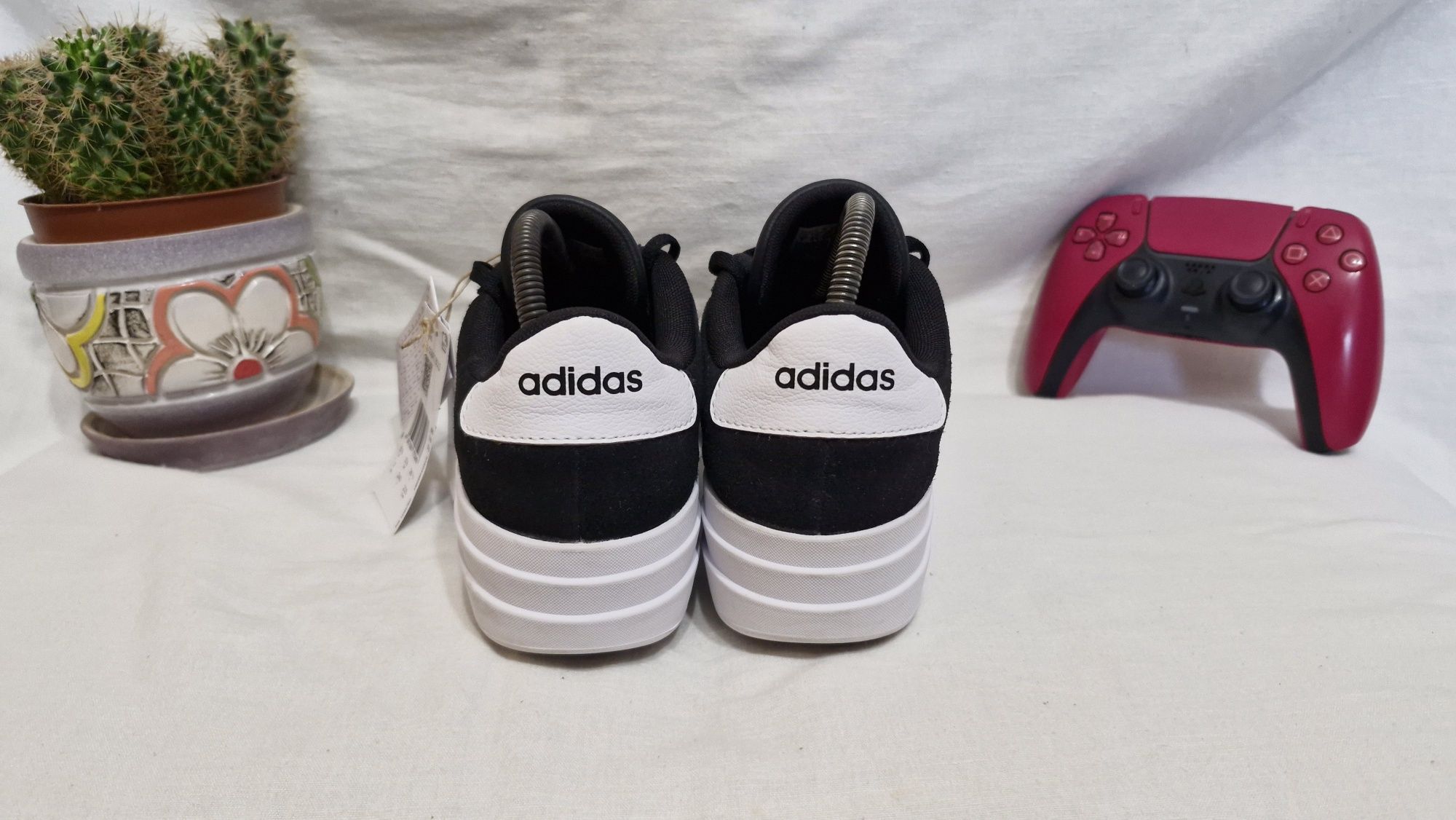 Кросівки Adidas VL Court Bold.Розмір 38.5