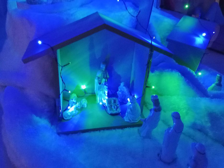 Casa do presépio em mdf