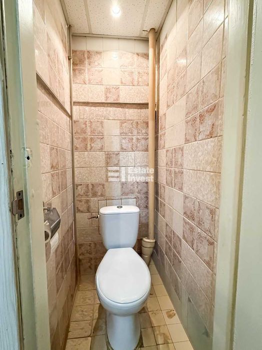 Продам кімнату у приватному будинку на пров. Аптекарський, 24