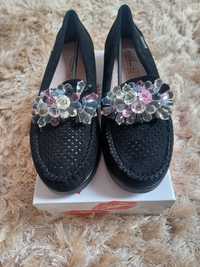 Buty damskie w rozmiarach od 36 do 41