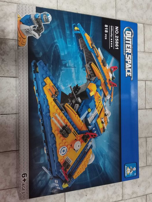 Conjunto Ausini Outer Space