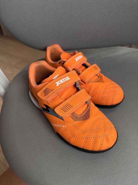 Сороканіжки Joma POWERFULL 18,5 см 30 р.