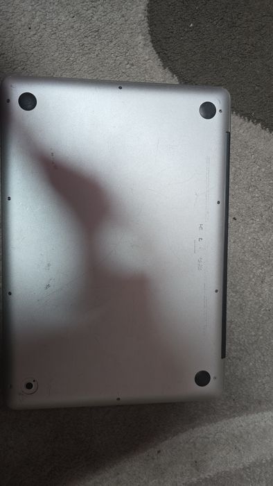 Продам macbook pro 13 5.5