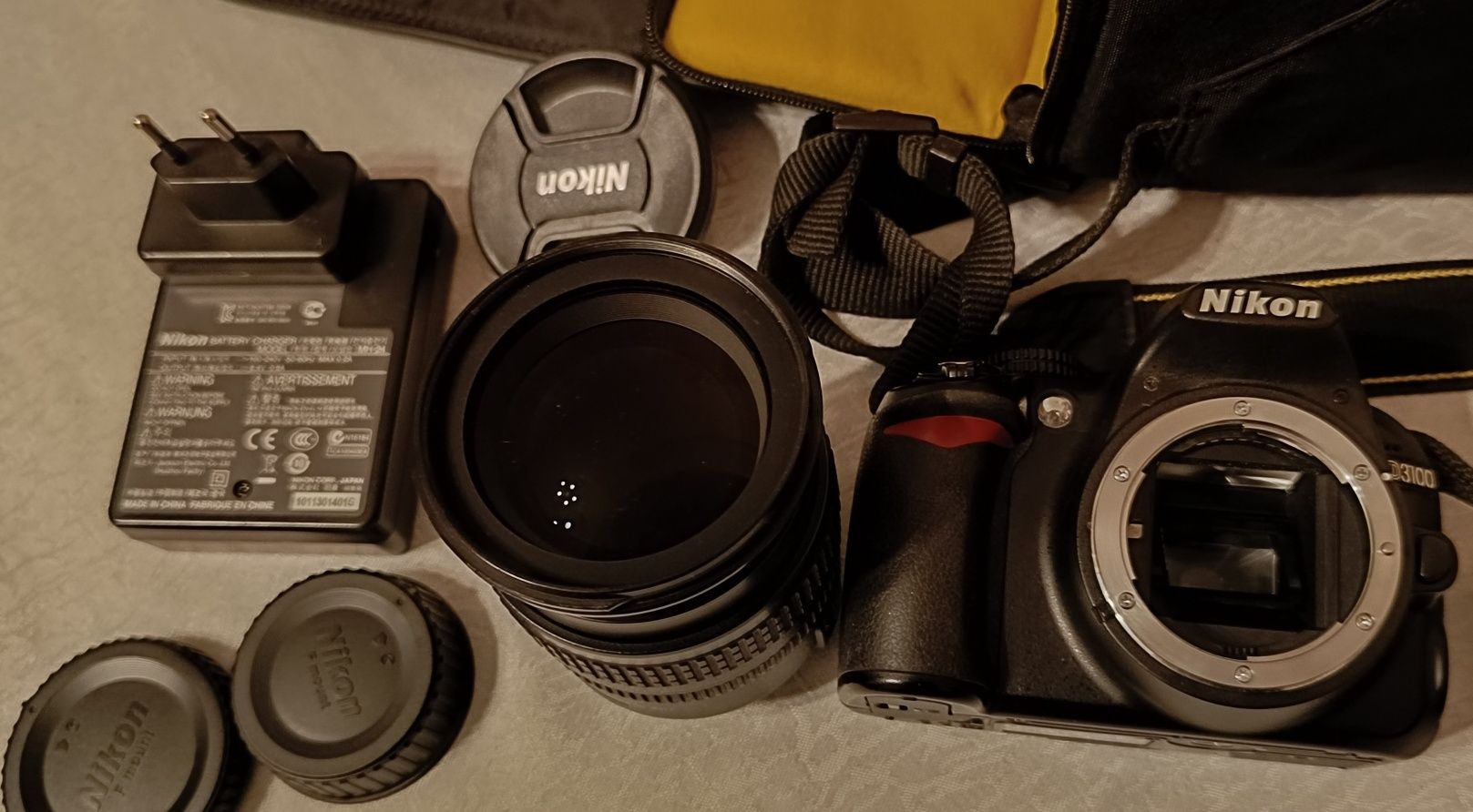 Aparat Nikon D3100