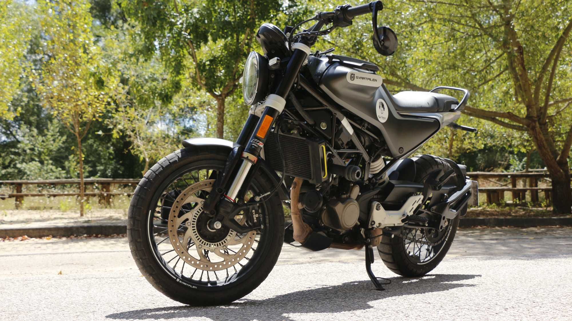 Husqvarna Svartpilen 125