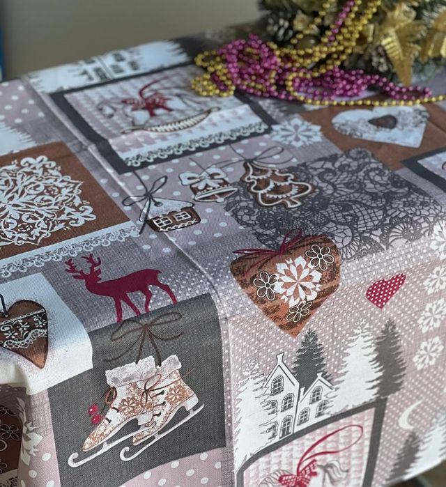 Скатертини новорічна