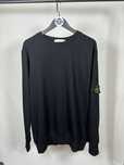 Sweatshirt with patch