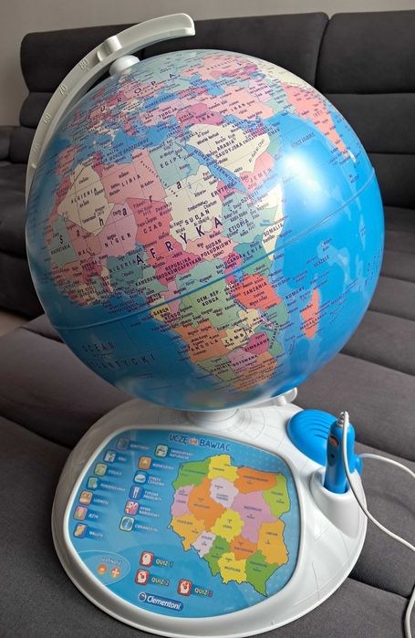 Globus interaktywny Clementoni, stan bardzo dobry