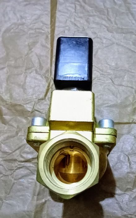 Электромагнитный клапан (соленоид) Germany.