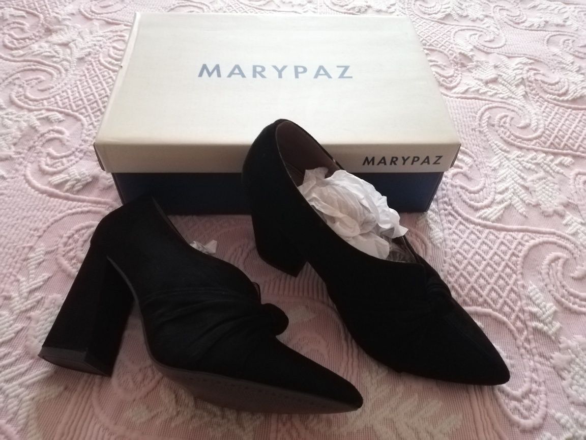 Sapatos MaryPaz - Novos