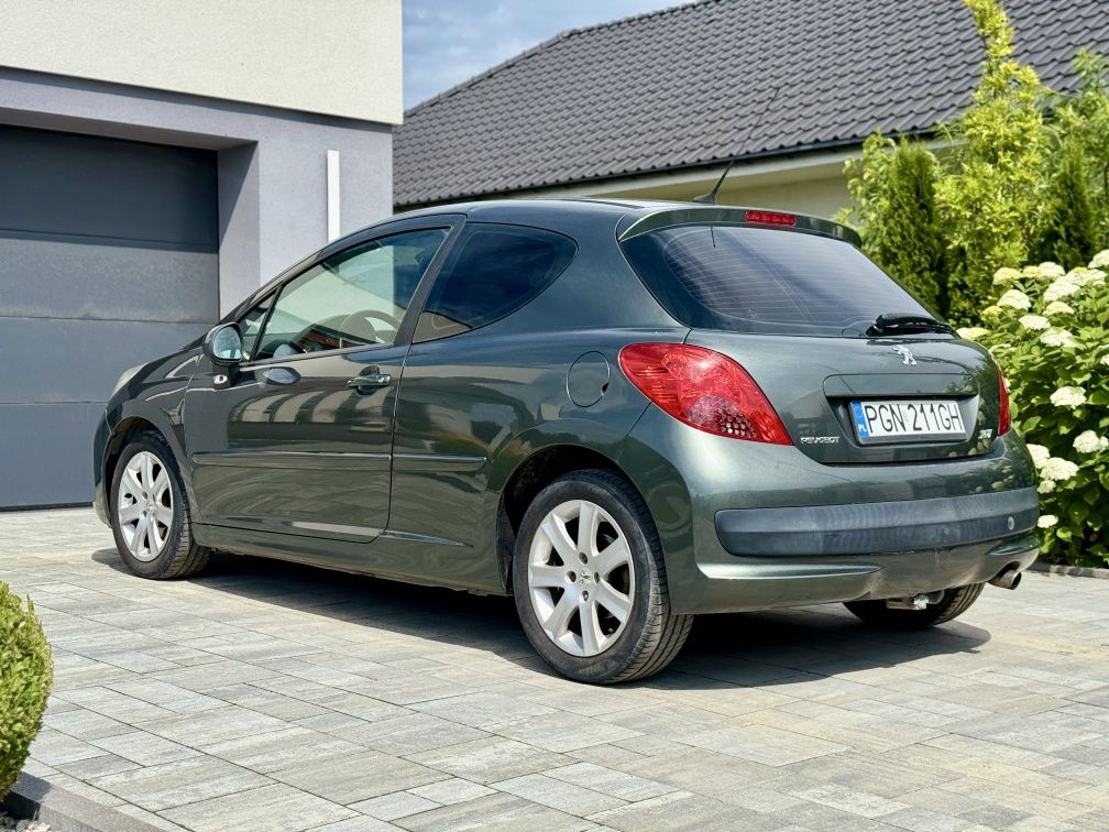 Peugeot 207 Hatchback