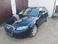 Maska lampy zderzaki drzwi Audi A3 Sportback LZ5J