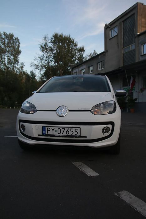 Volkswagen up! Volkswagen UP! 2012