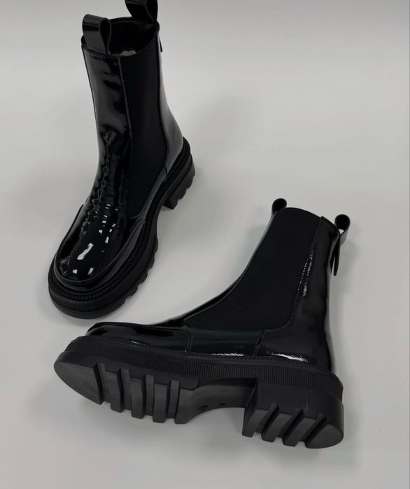Челсі лакові, чоботи, ботильйони