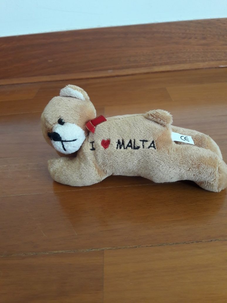 Ursinho de peluche "I love Malta"