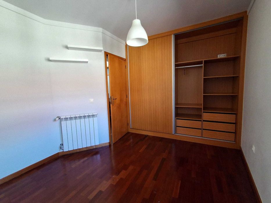 Moradia V3 para arrendamento