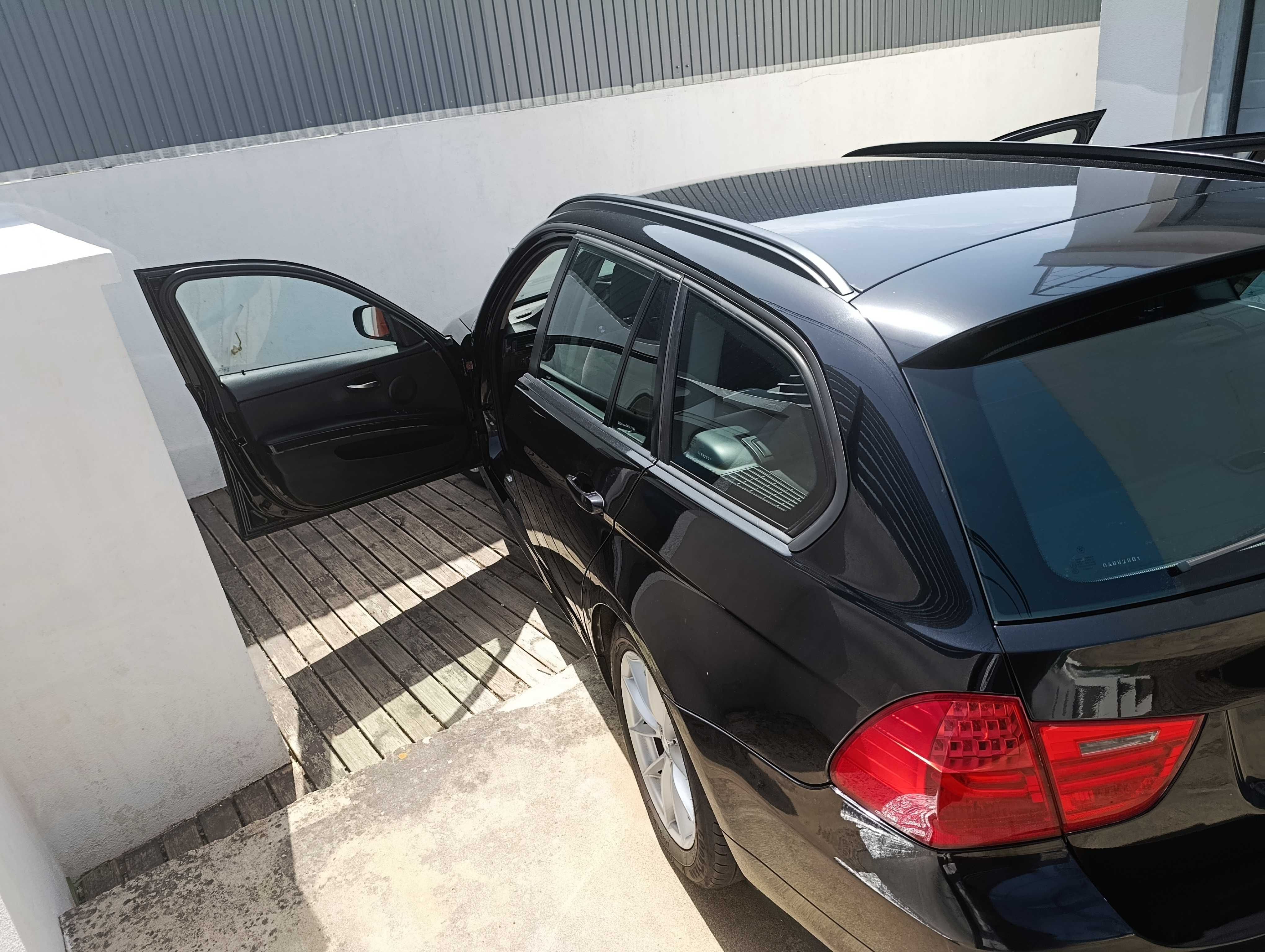 BMW 318 d touring 2010