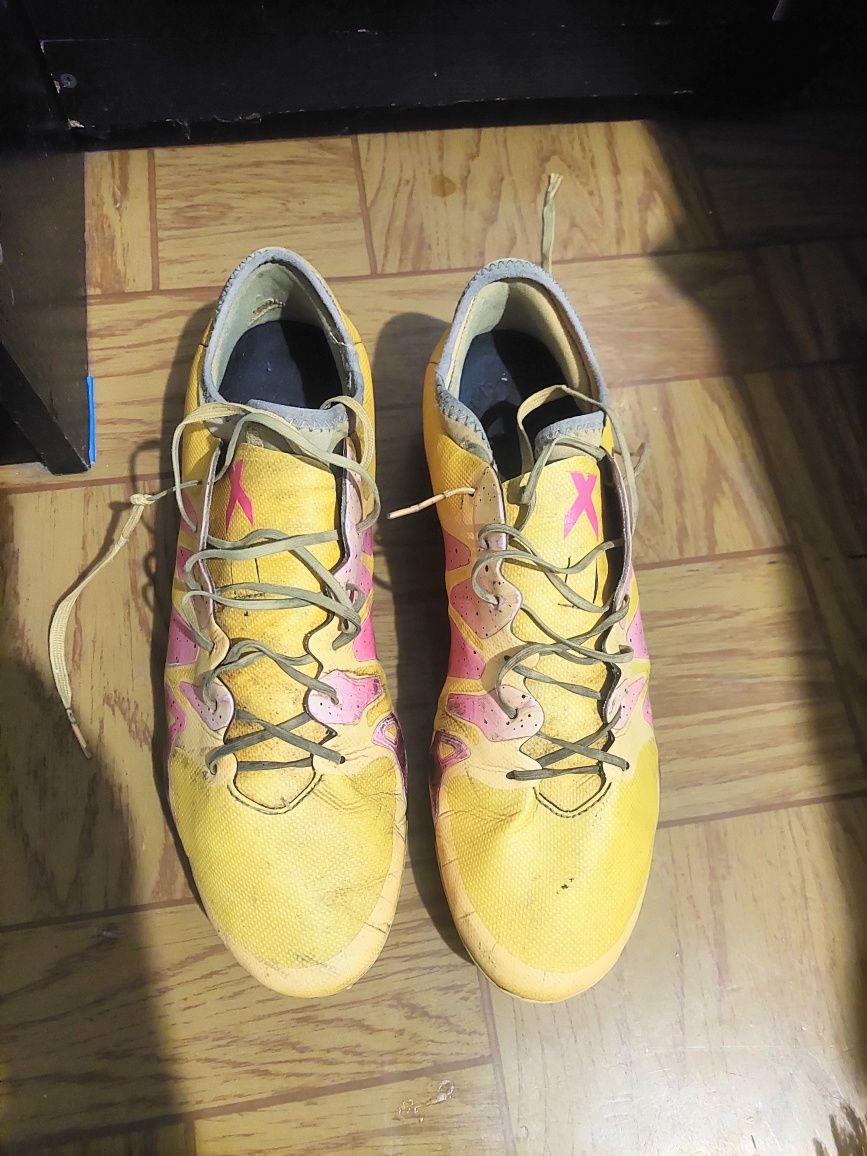 Продам бутси Adidas