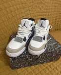 Sneakersy Jordan 4 white black damskie retro całe modne nowe 38