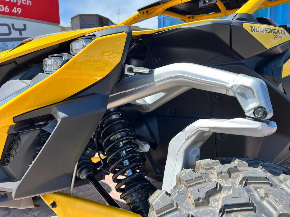 Can-Am Maverick R  240km - Faktura Vat 23%